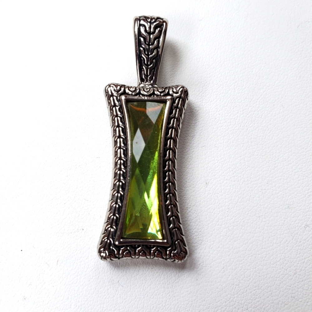 Lia Sophia Peridot Slide